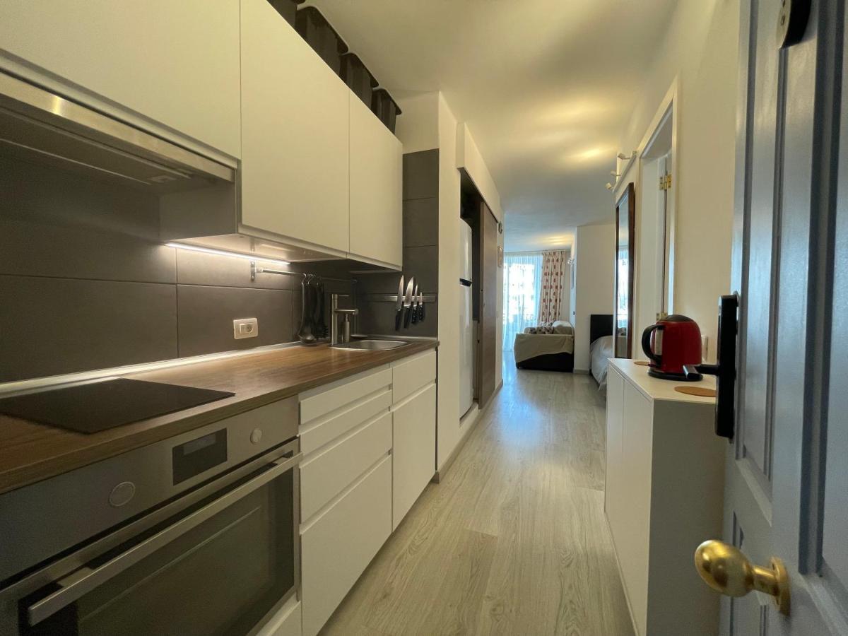 Apartamento Con Piscina En Golf Del Sur San Miguel de Abona Esterno foto